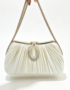 Eloísa | Bolso plisado con cadena dorada