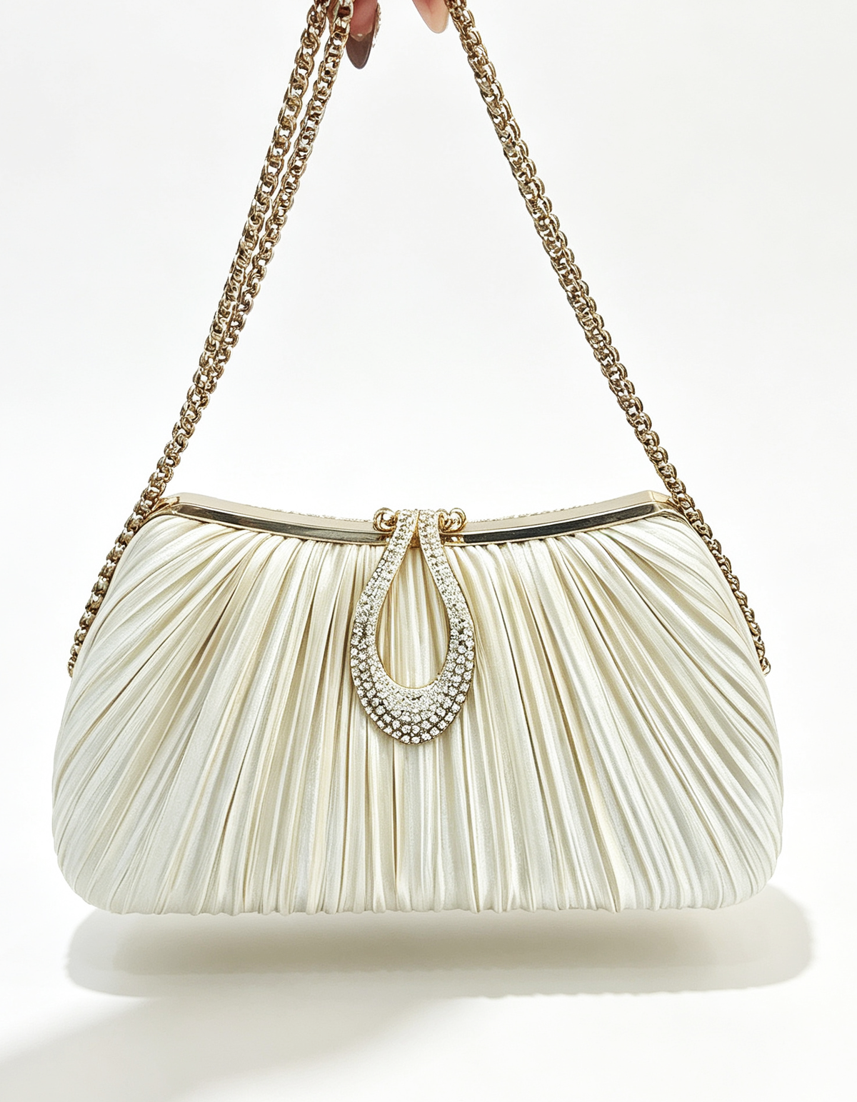 Eloísa | Bolso plisado con cadena dorada