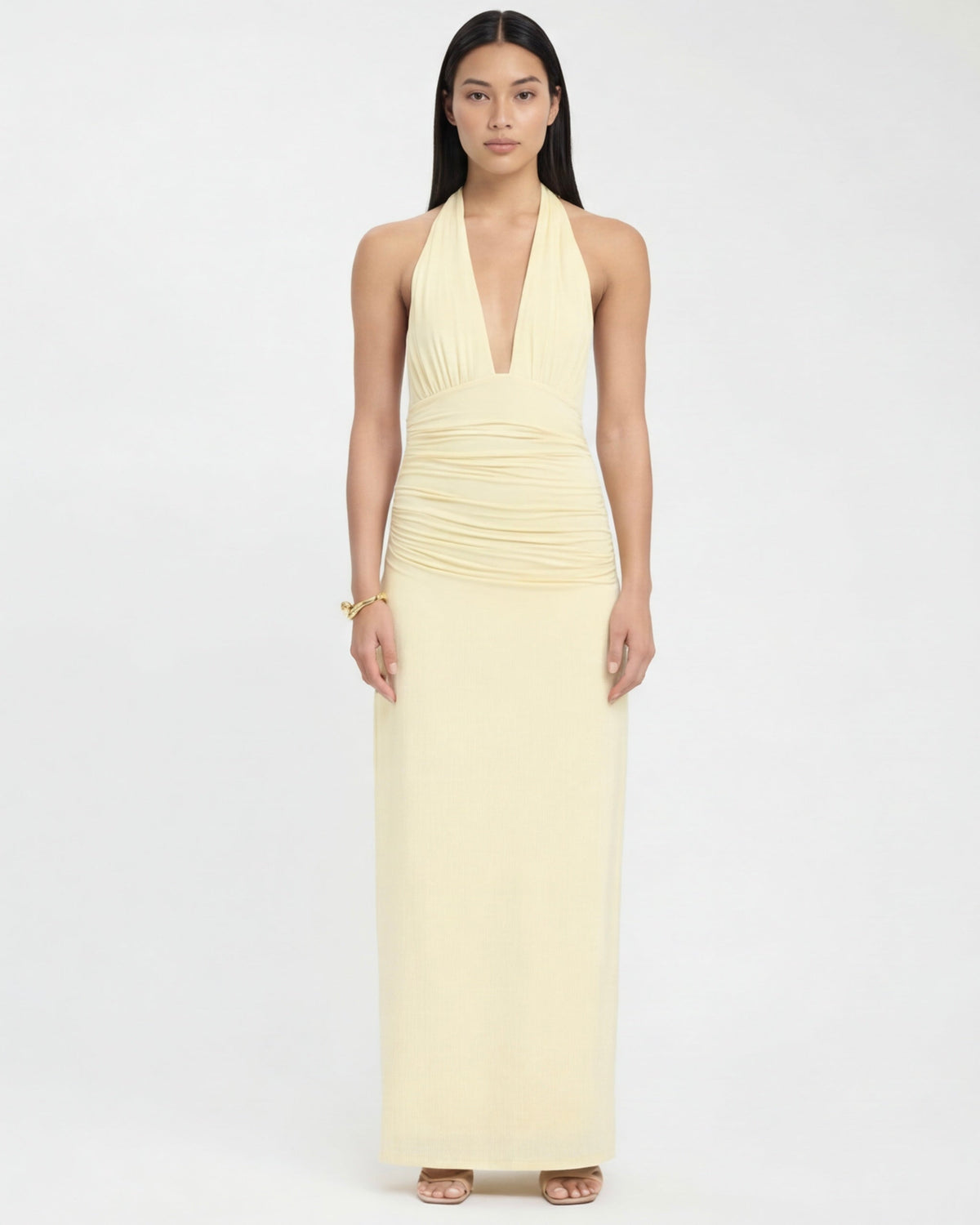 María | Vestido maxi con cuello halter
