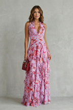Florencia | Romántica cascada de rosas. Vestido largo con escote americano