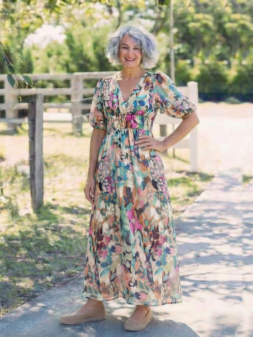Eulalia | Vestido midi de manga corta con cuello en V y fruncido en la cintura