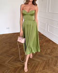 Fiona | Vestido midi elegante sin tirantes
