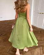 Fiona | Vestido midi elegante sin tirantes