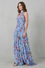 Florencia | Romántica cascada de rosas. Vestido largo con escote americano
