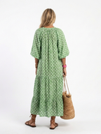 Gala | Vestido midi estampado con cuello en V y mangas tres cuartos