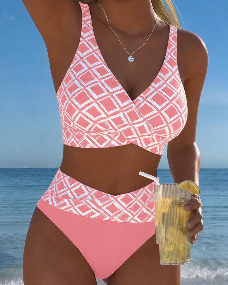Carla | Bikini de dos piezas con corte de sujetador y estampado de rombos