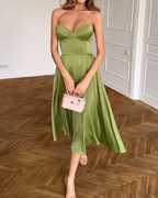 Fiona | Vestido midi elegante sin tirantes