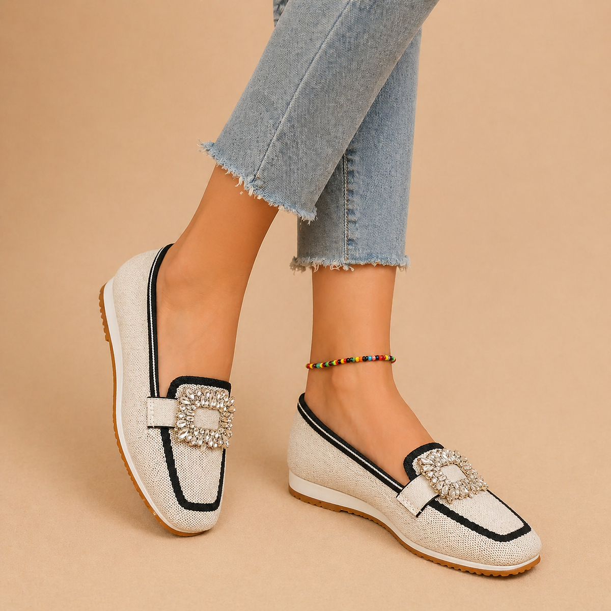 Elegancia | Mocasines con hebilla de cristal