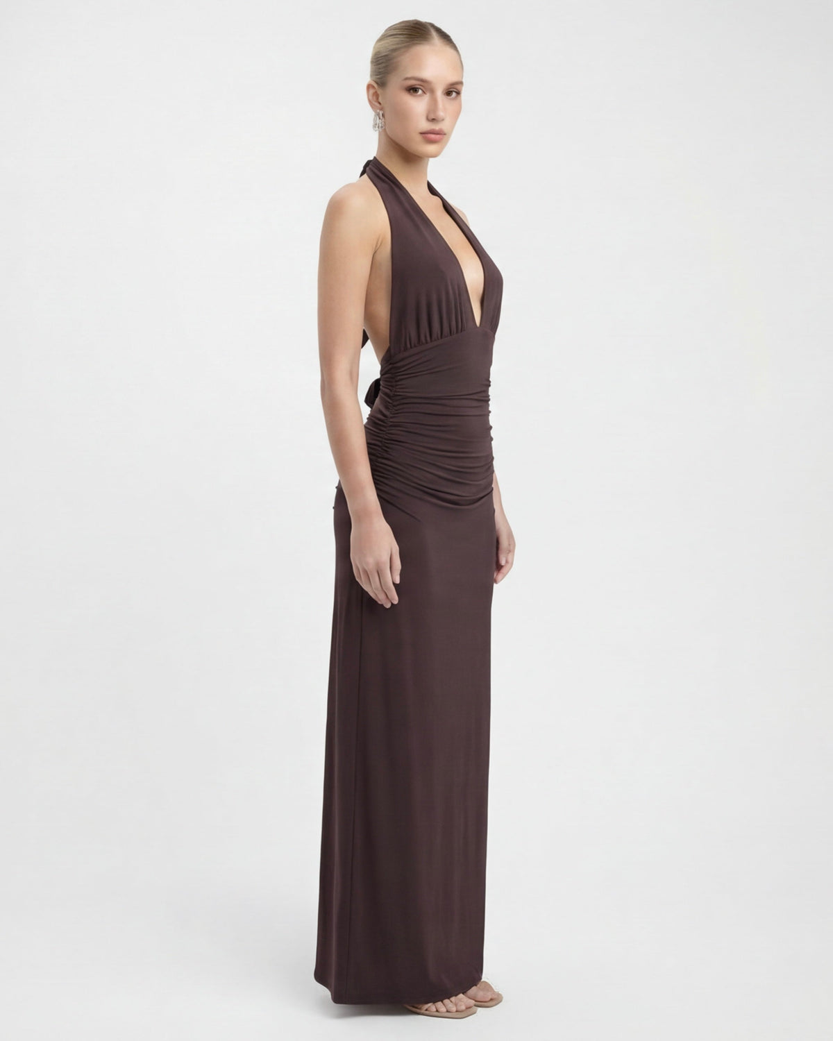 María | Vestido maxi con cuello halter