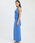 María | Vestido maxi con cuello halter