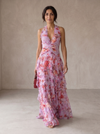 Florencia | Romántica cascada de rosas. Vestido largo con escote americano