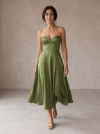 Fiona | Vestido midi elegante sin tirantes