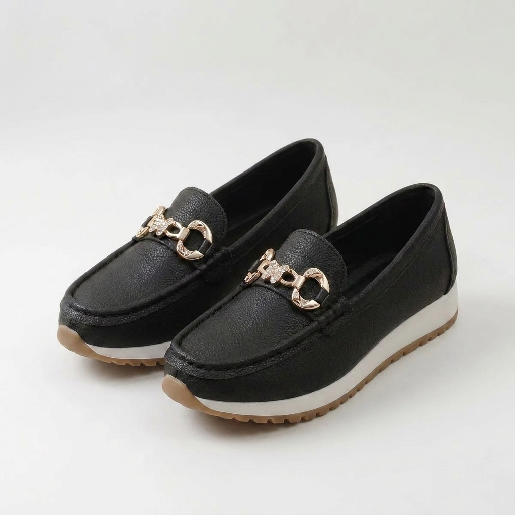 Carmen |  Mocasines informales con hebilla de mariposa