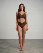 Isabella | Bikini cruzado que sienta muy bien, con copas que ofrecen sujeción