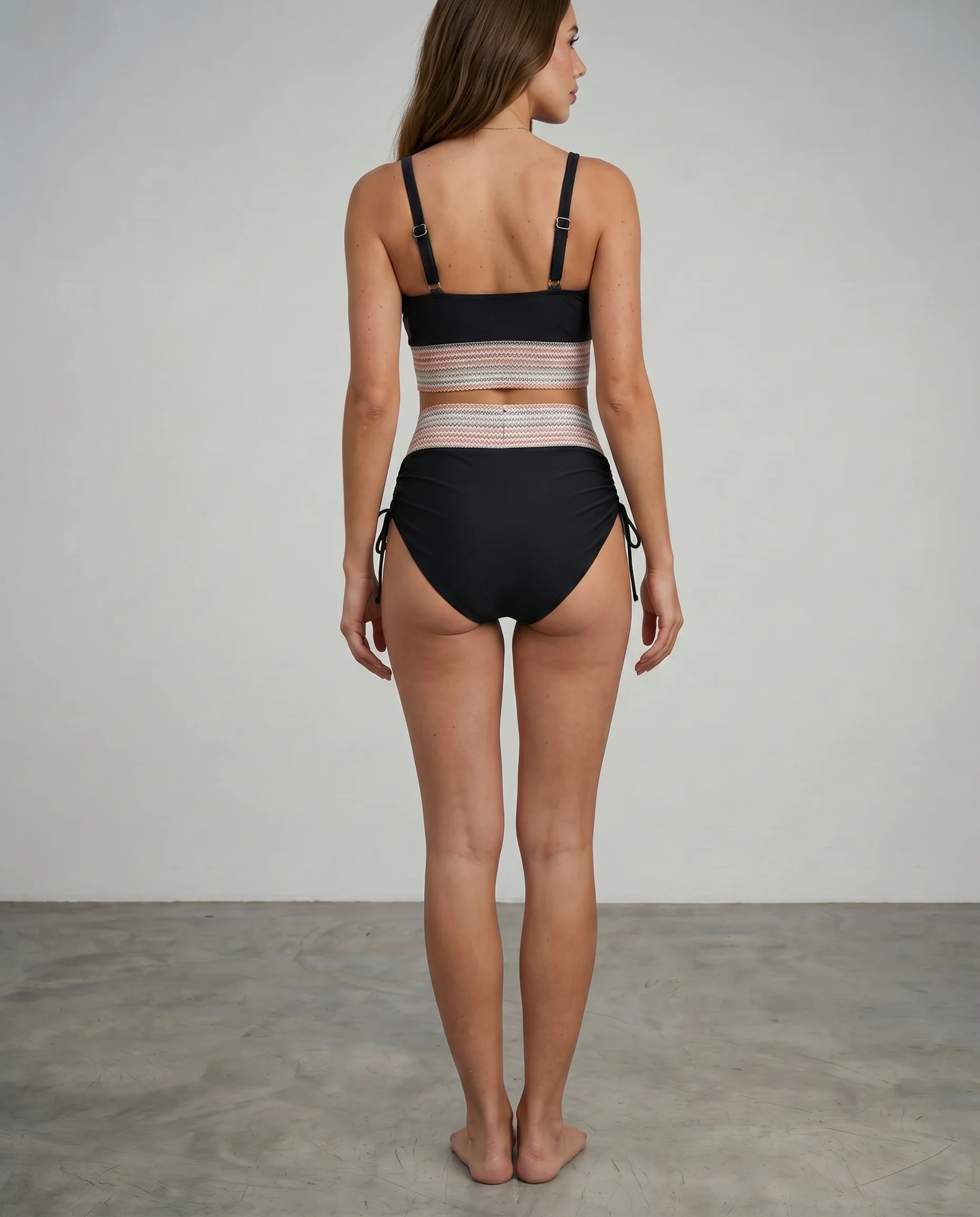 Marta | El bikini que te ayuda a mantener el vientre plano