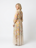 Noa |  Vestido largo de manga larga con estampado floral y tejido transparente